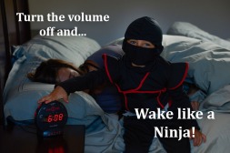ninja-alarm-clock-bed-shaker-sonic-bomb-sonicalert